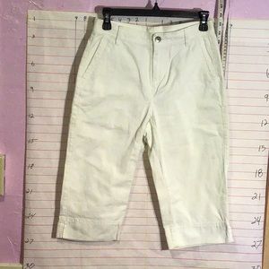 LIZ CLAIBORNE women’s capris  sz 4 petite  white